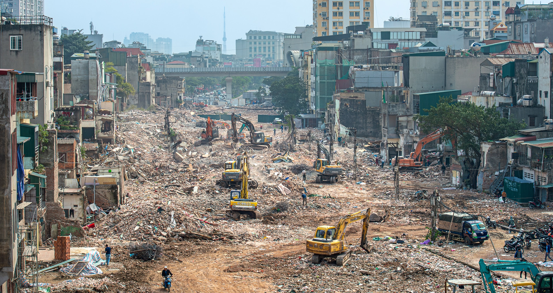 Hà Nội: Toàn cảnh Vành đai 1 đoạn Hoàng Cầu – Voi Phục sau giải phóng mặt bằng