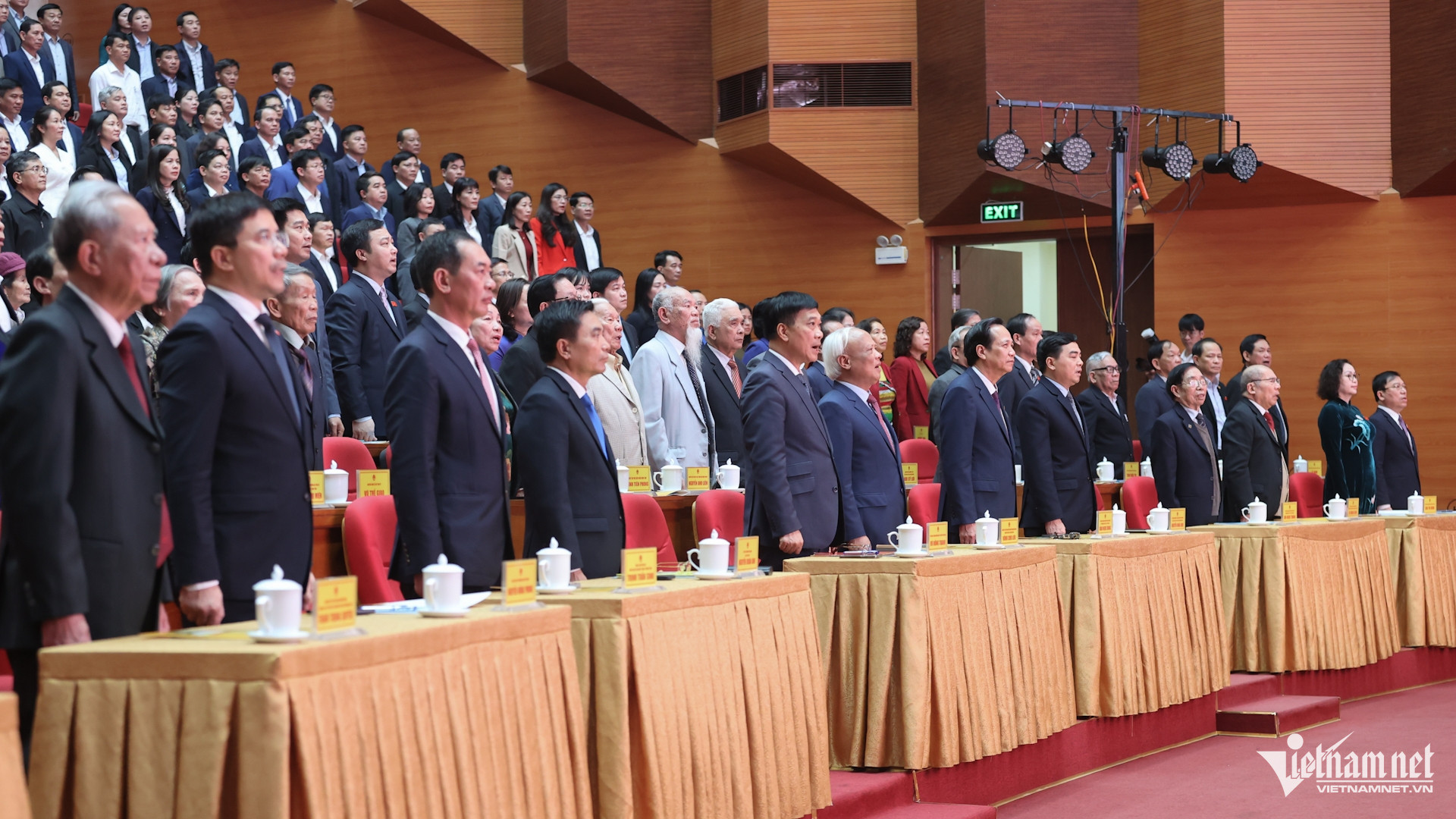 W-a1Phó Chủ tịch Quốc hội Vũ Hồng Thanh.jpg