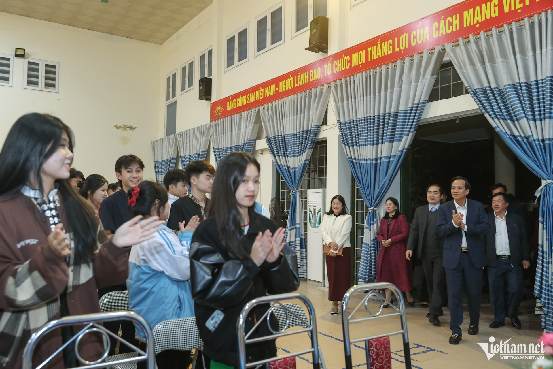 W-a8Bo trưởng Đào Ngọc Dung.jpg