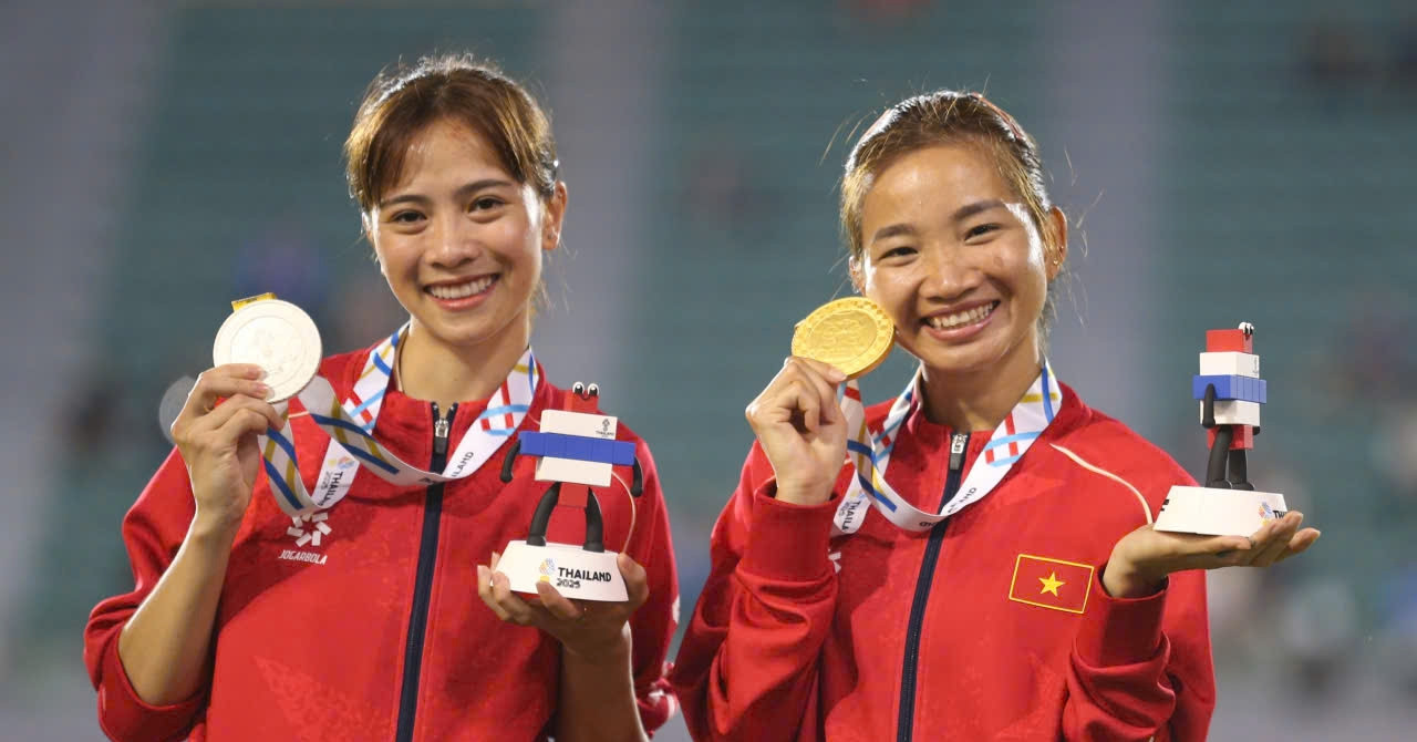 Bảng tổng sắp huy chương SEA Games ngày 17/12: ...