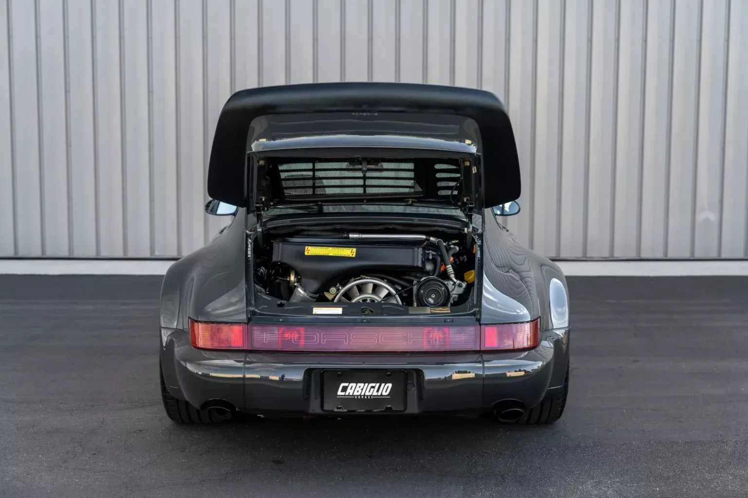 1994 Porsche 911 Turbo 6.webp