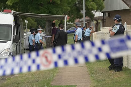 Australia phát hiện 2 nghi phạm xả súng có liên hệ với nhóm khủng bố IS