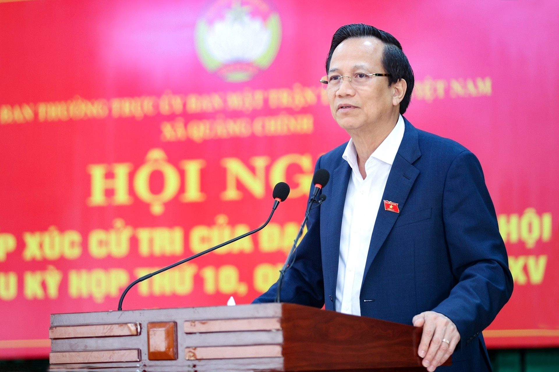 Bộ trưởng Đào Ngọc Dung lắng nghe ý kiến cử tri tỉnh Thanh Hóa sau kỳ họp Quốc hội