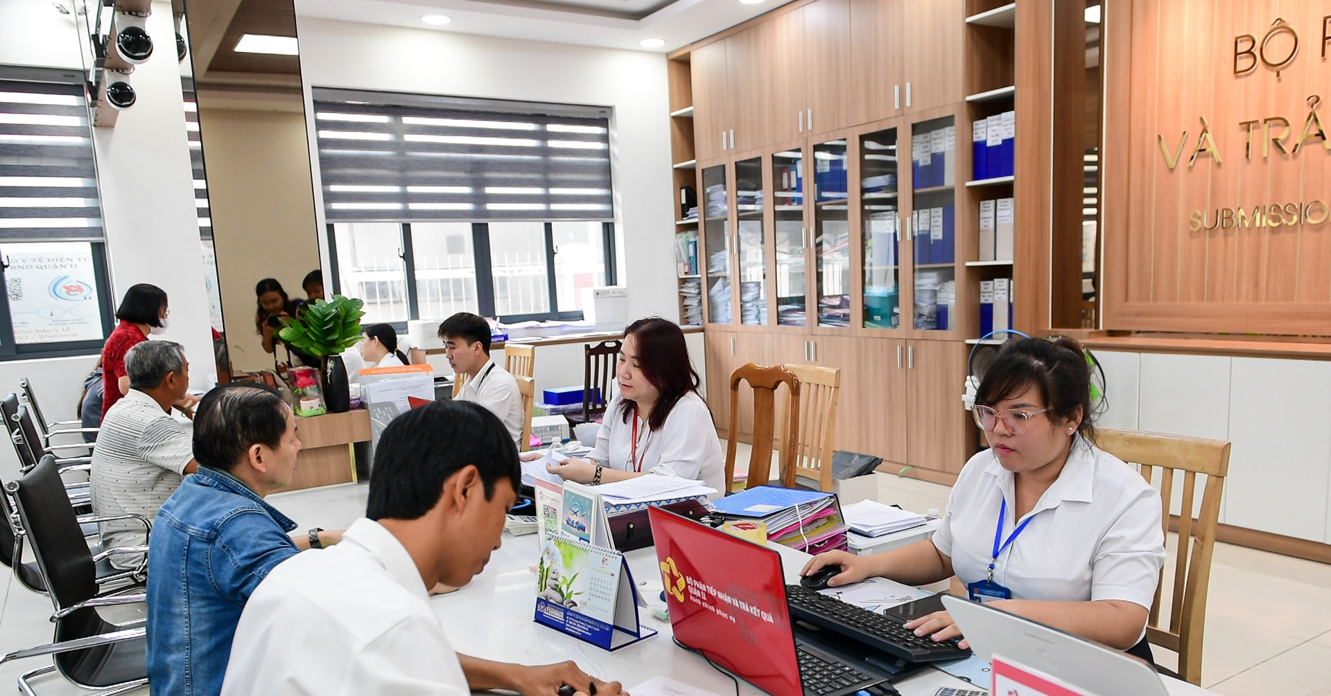 Sắp xếp phòng chuyên môn thuộc UBND cấp xã