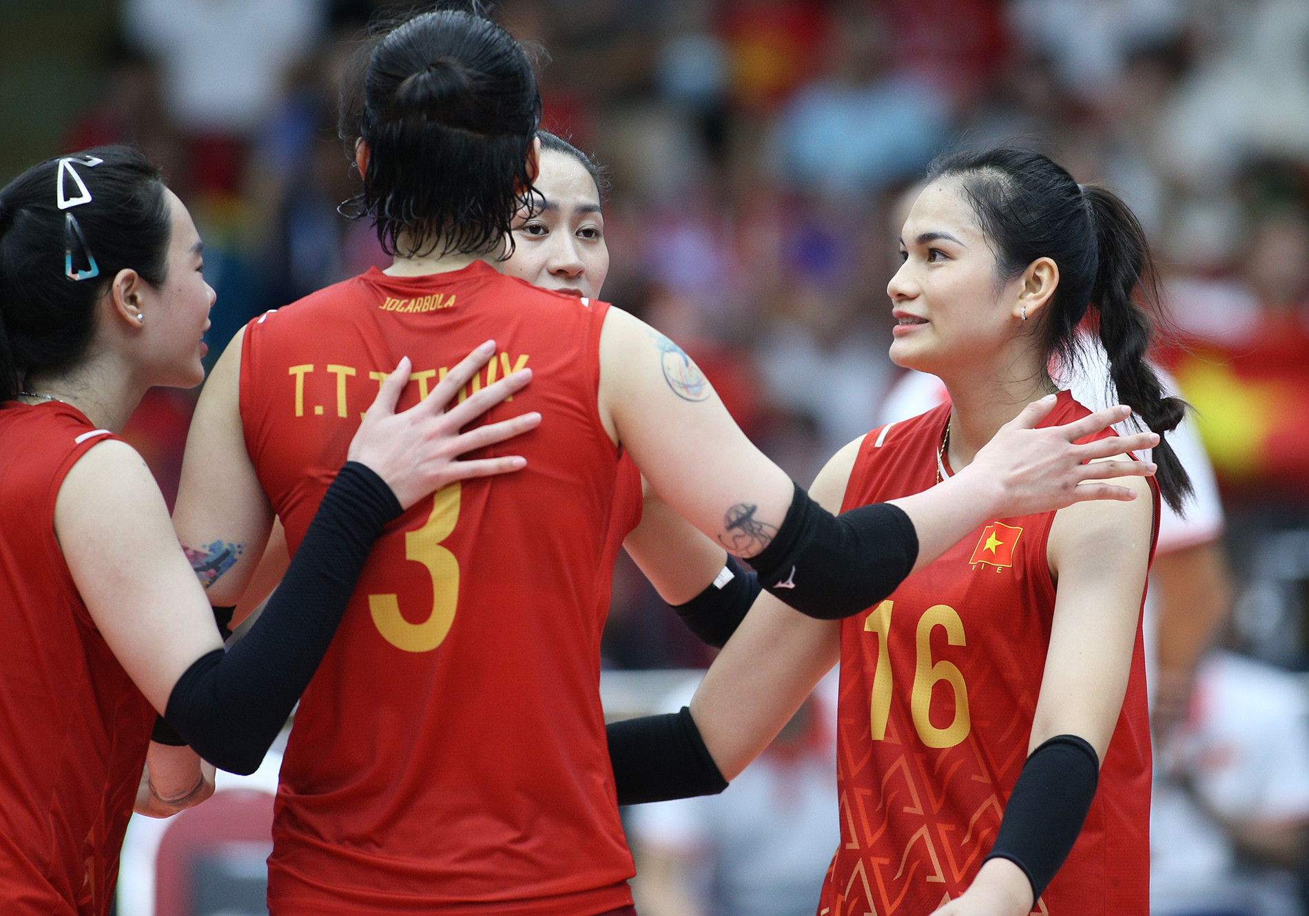 tuyen bong chuyen nư viet nam11.JPG