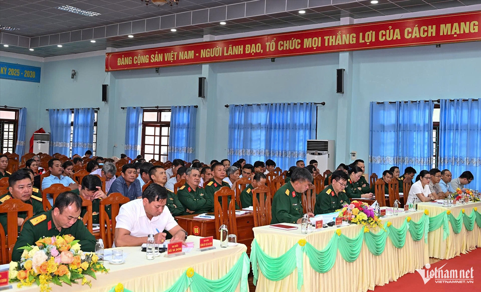 W-Đoàn KTQP 72 2.jpg