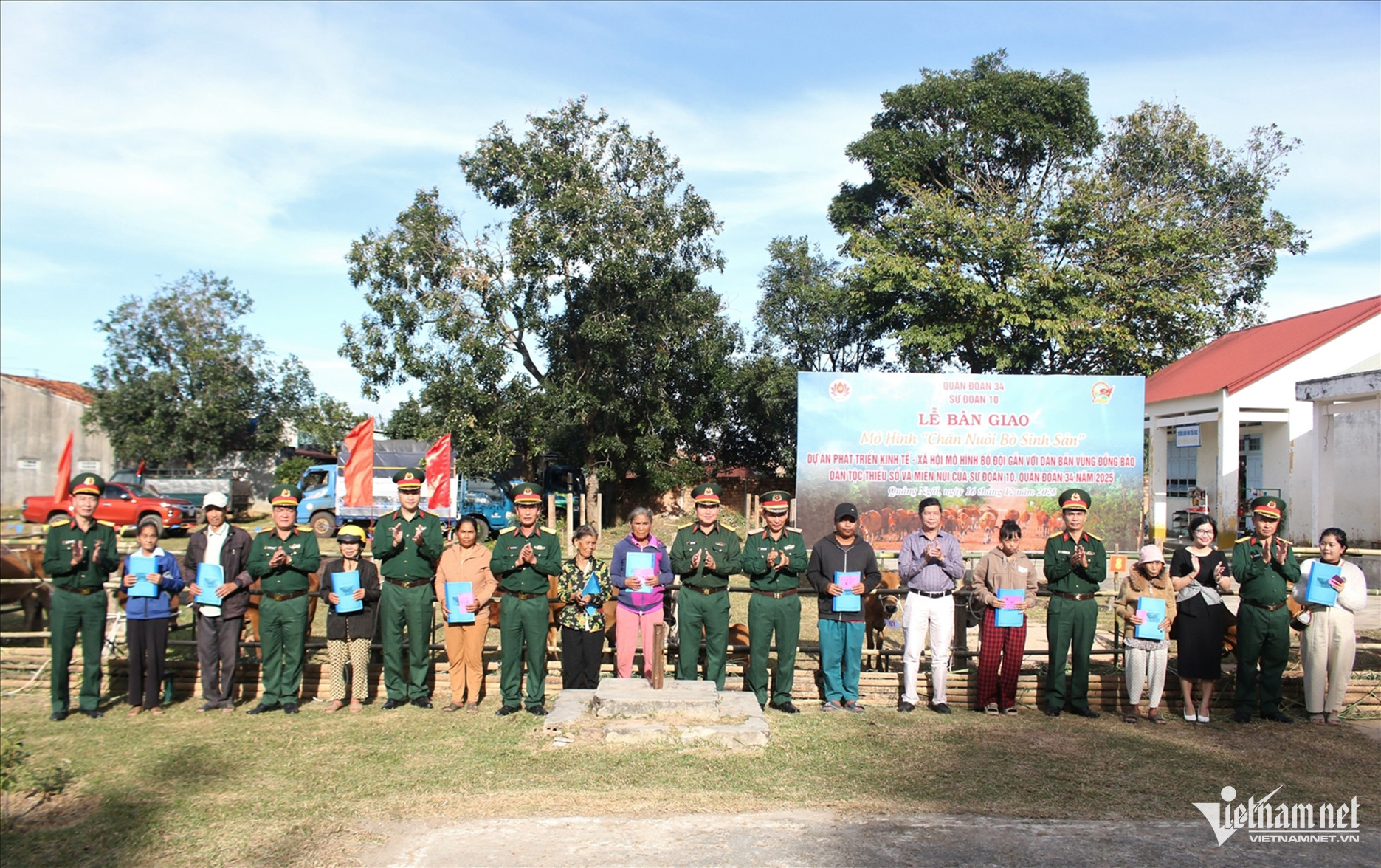 W-Sư đoàn 10 3.jpg