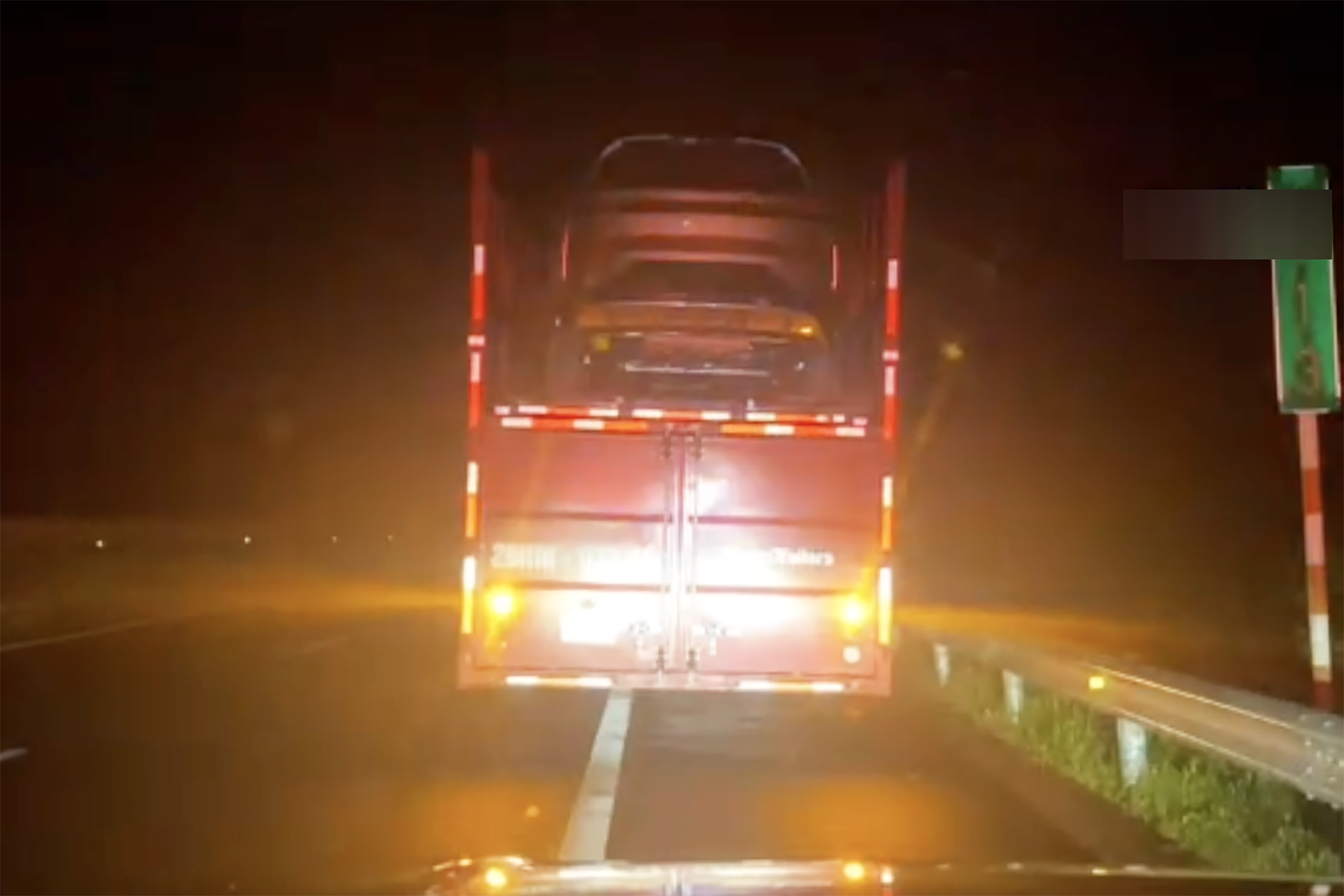 Ảnh màn hình 2025 12 17 lúc 12.56.40.png