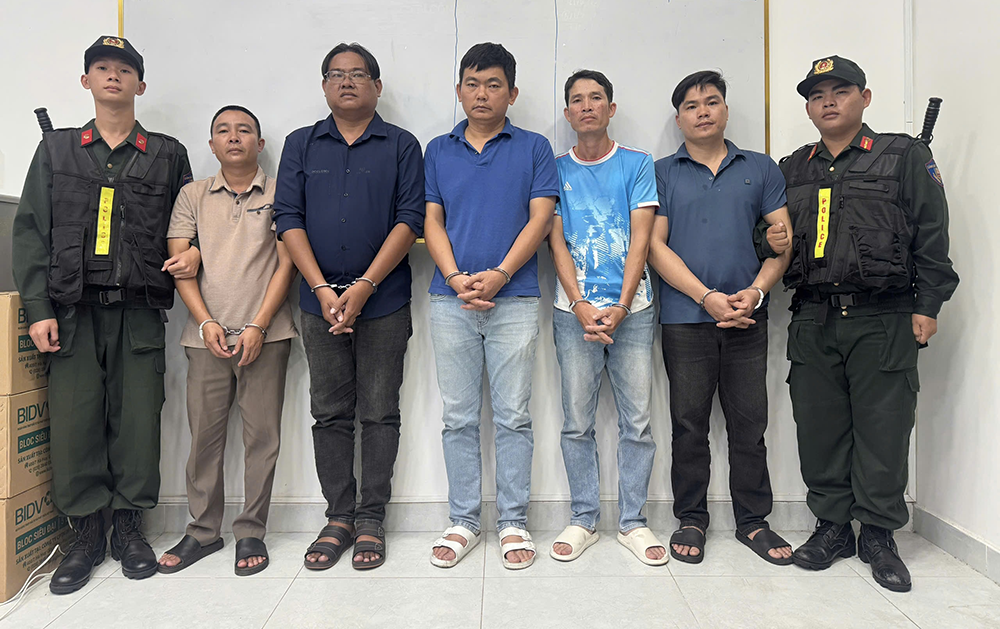 ng hoa trai phep 1.png