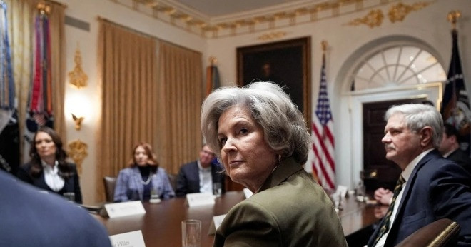 Phản ứng của ông Trump khi bị trợ lý mô tả &amp;apos;có tính cách của người nghiện rượu&amp;apos;