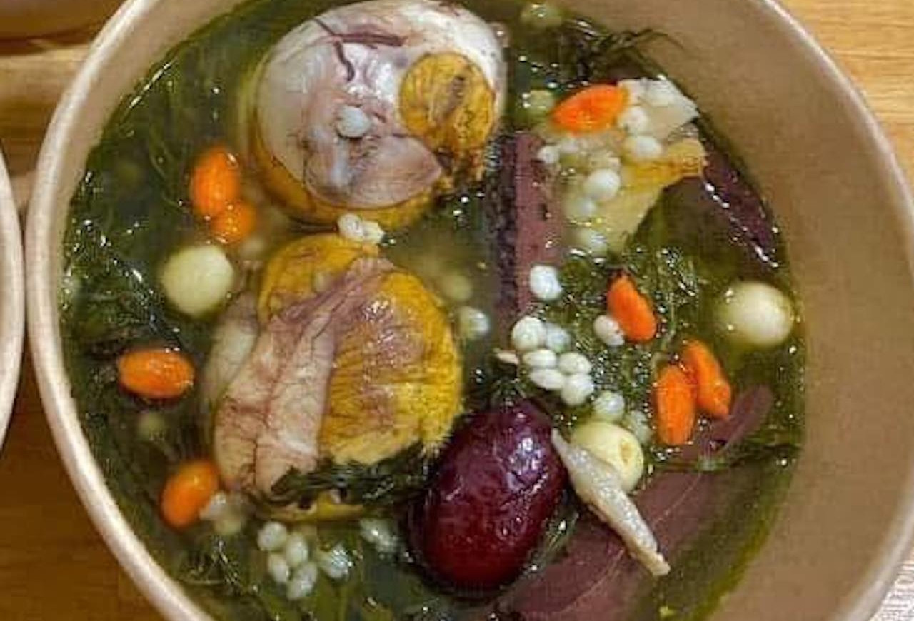 Tiết hầm ngải cứu, trứng vịt lộn hút khách, tiến sĩ lưu ý 6 nhóm người nên tránh