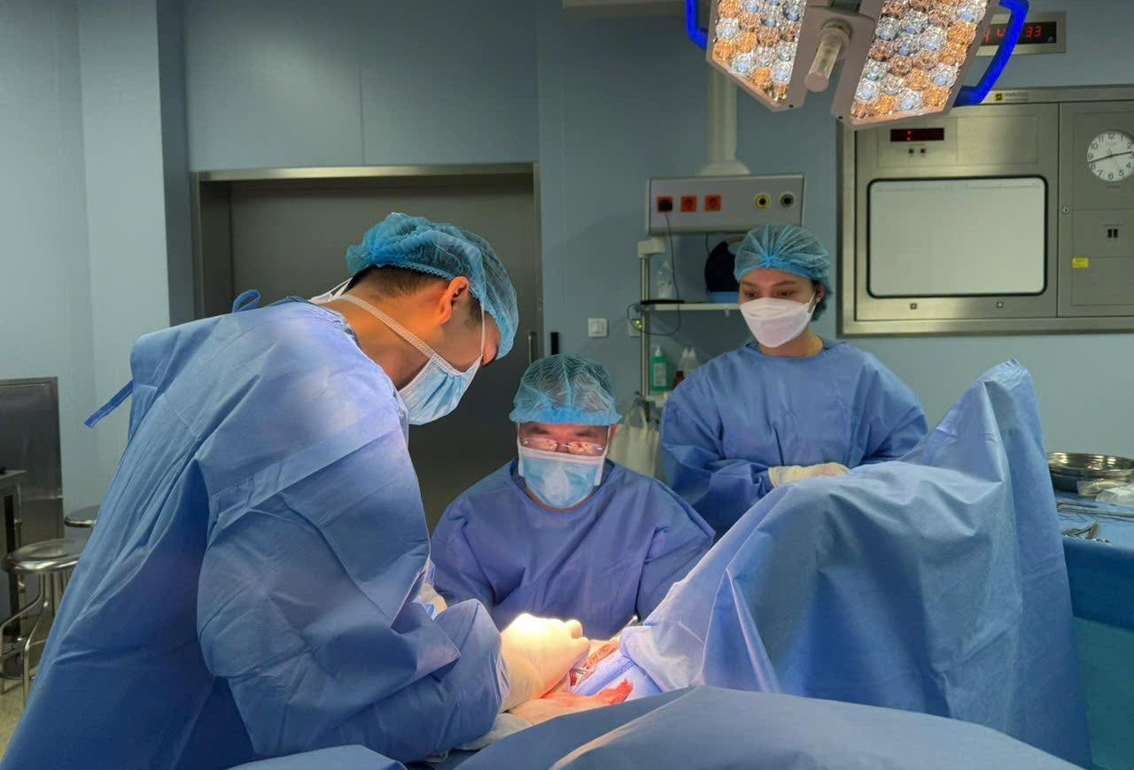 Về nước khám sức khỏe, chàng trai sốc khi mắc căn bệnh ác tính vùng kín