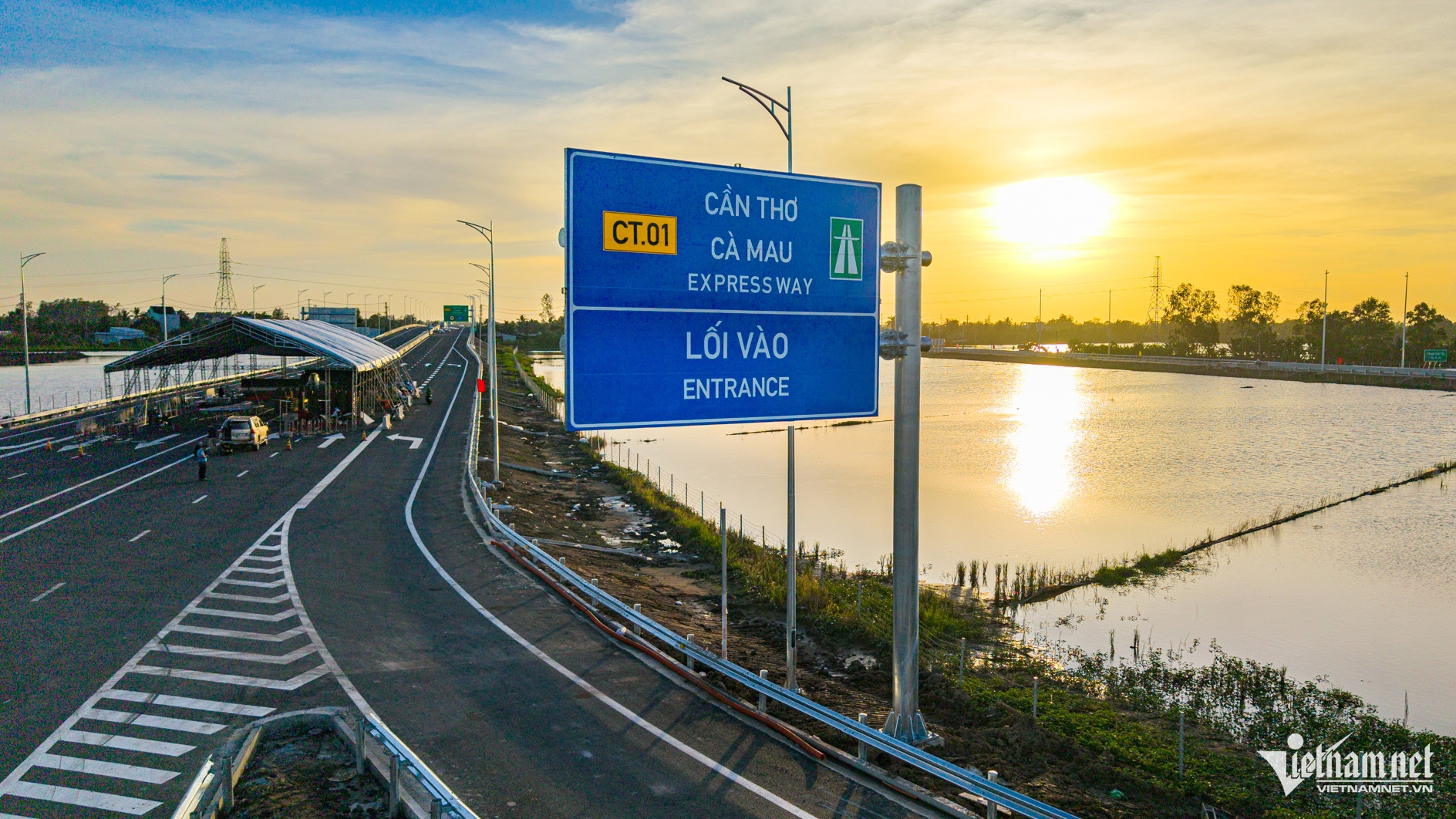 W-Cao tốc Cần Thơ Cà Mau.jpg