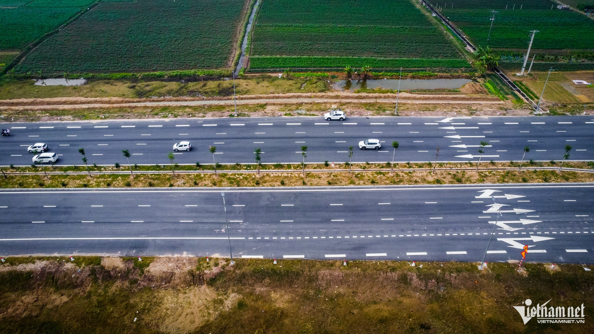 W-Đường Lạc quần_2.jpg