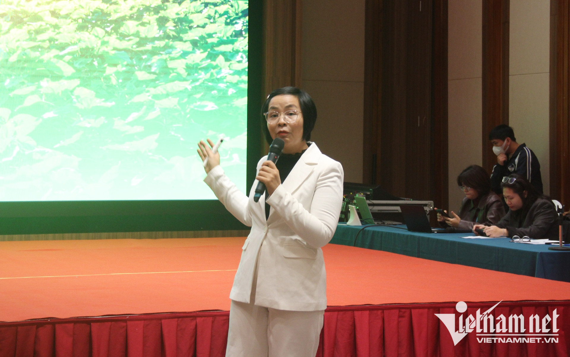 W-nong nghiep ben vung 1 1.jpg