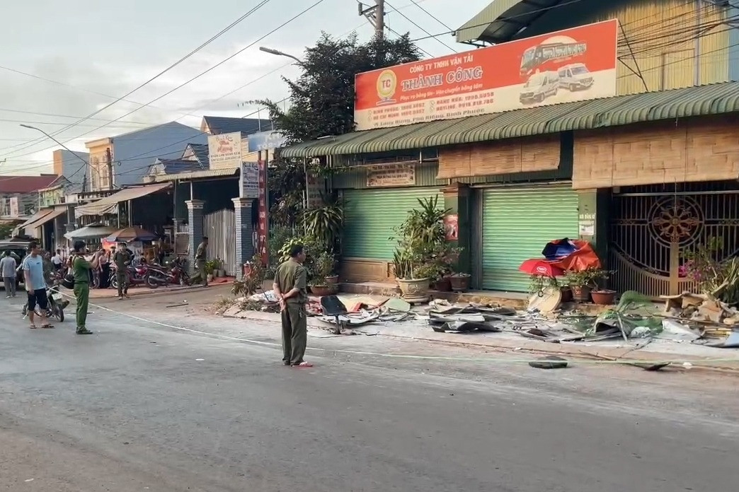  Xe lu mất phanh trôi tự do, tông tử vong người phụ nữ đi bộ trên đường 