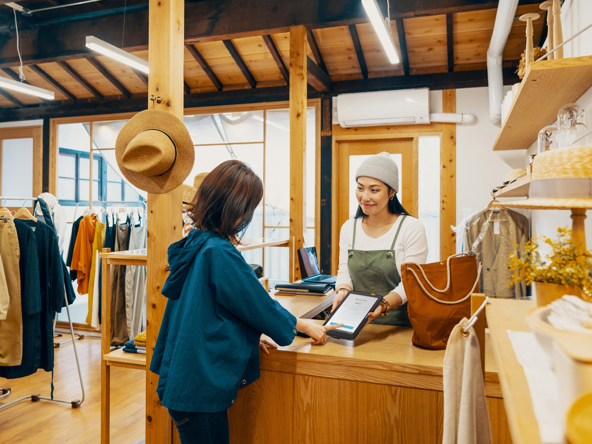 18th Shopper Study Inside Retail Infographic Photo Original File_edited.jpg