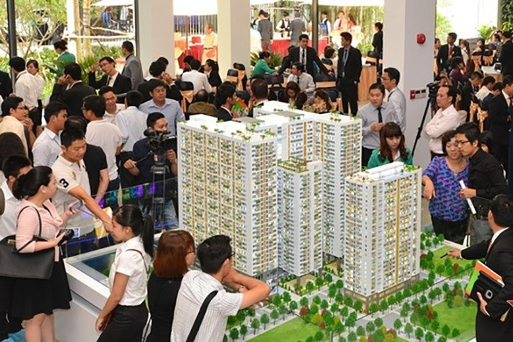 Bộ Xây dựng cảnh báo rủi ro từ 'thỏa thuận' mua nhà khi dự án chưa đủ điều kiện