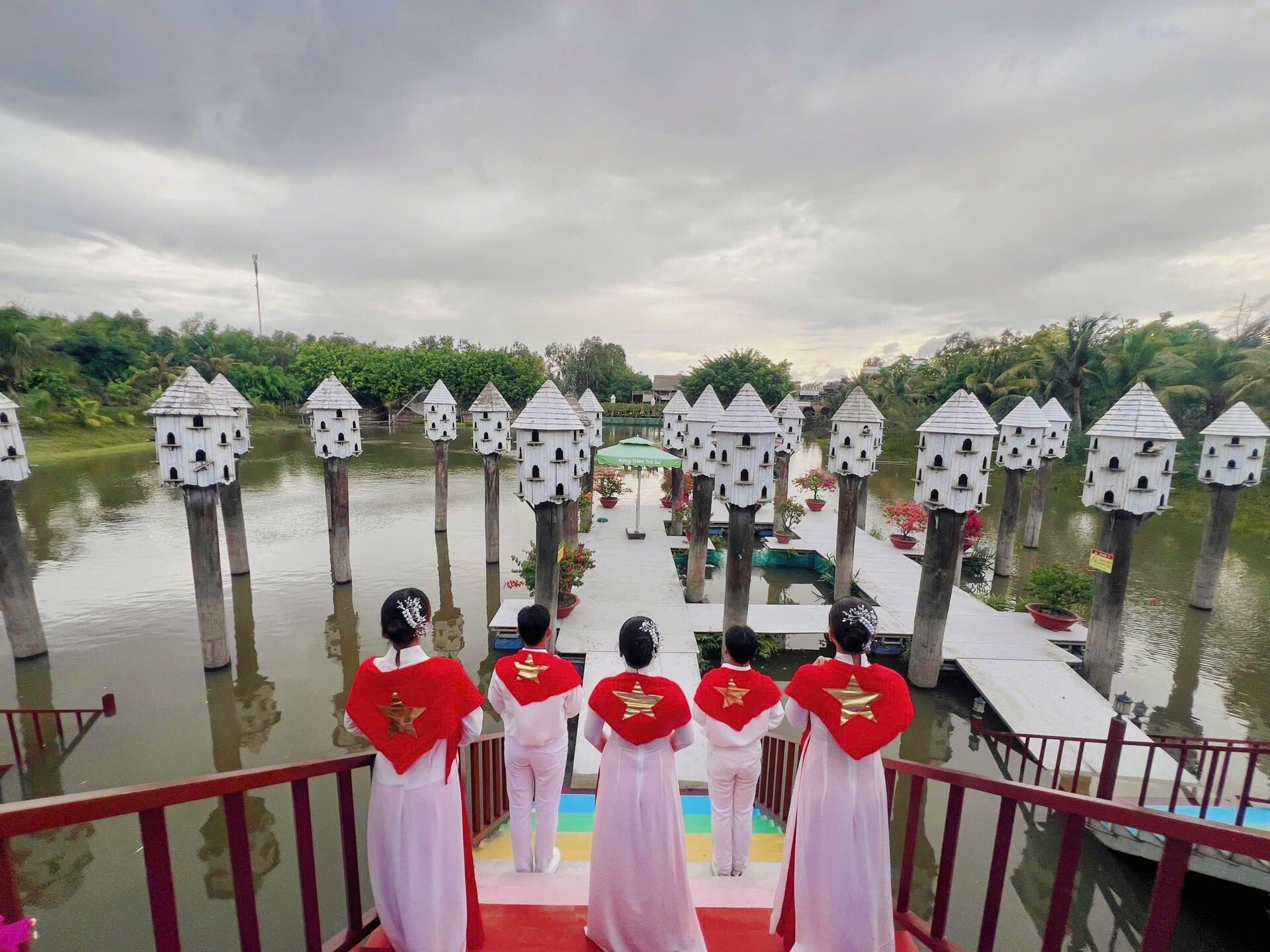 hinh1_Bức ảnh nói lên bao điều.jpg