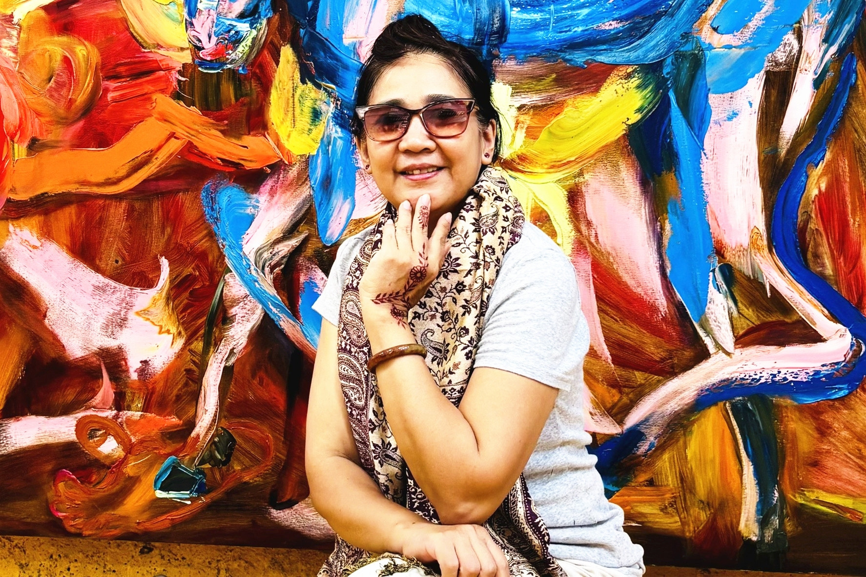 Nữ họa sĩ tuổi U60 đánh dấu hành trình 20 năm cầm cọ