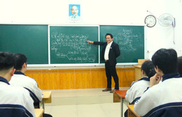 thầy Hiếu (3).JPG