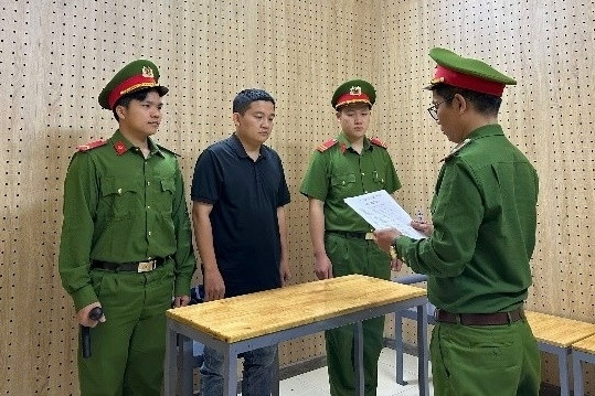 Thủ đoạn của cựu nhân viên ngân hàng 30 tuổi chiếm đoạt 8 tỷ đồng