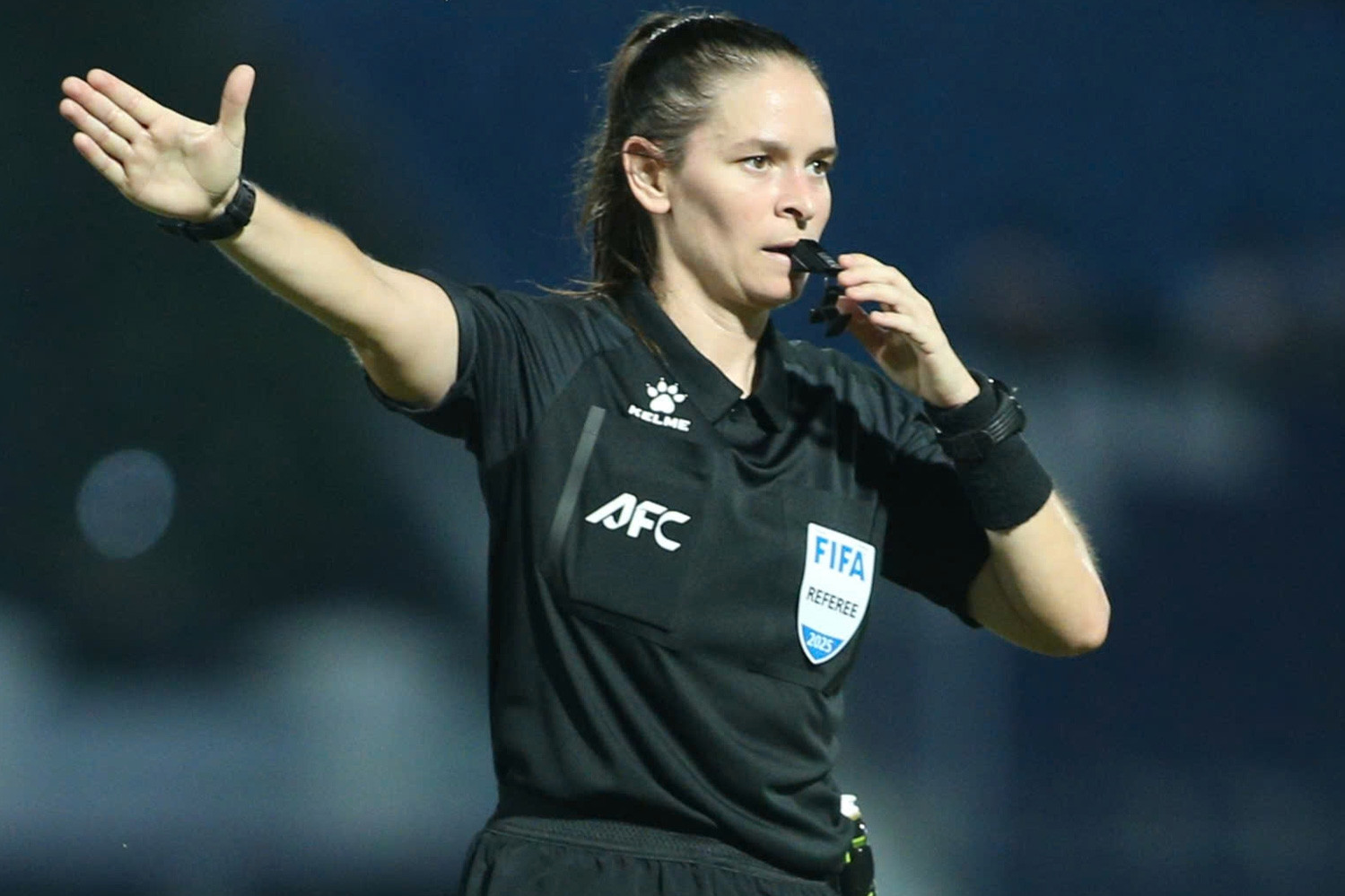 Trọng tài ‘phá’ SEA Games 33: Từ đội nữ, lo cho U22 Việt Nam