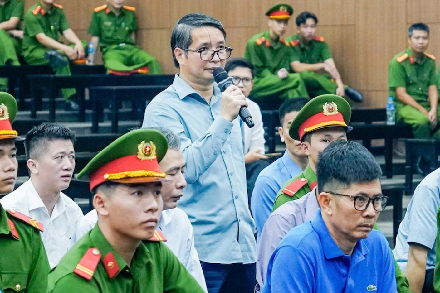 Vợ ông Phạm Thái Hà xin giảm nhẹ hình phạt cho chồng tại tòa phúc thẩm