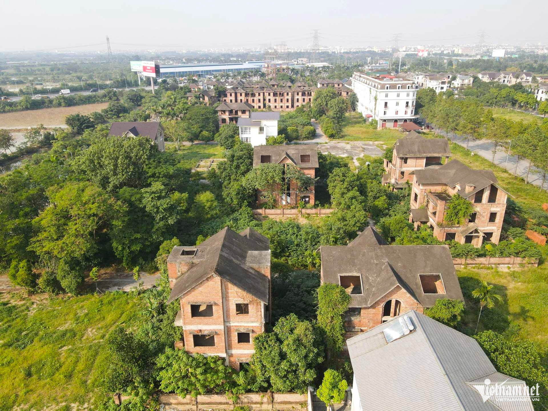 W-Biệt thự bỏ hoang  bắc ninh_26.JPG.jpg