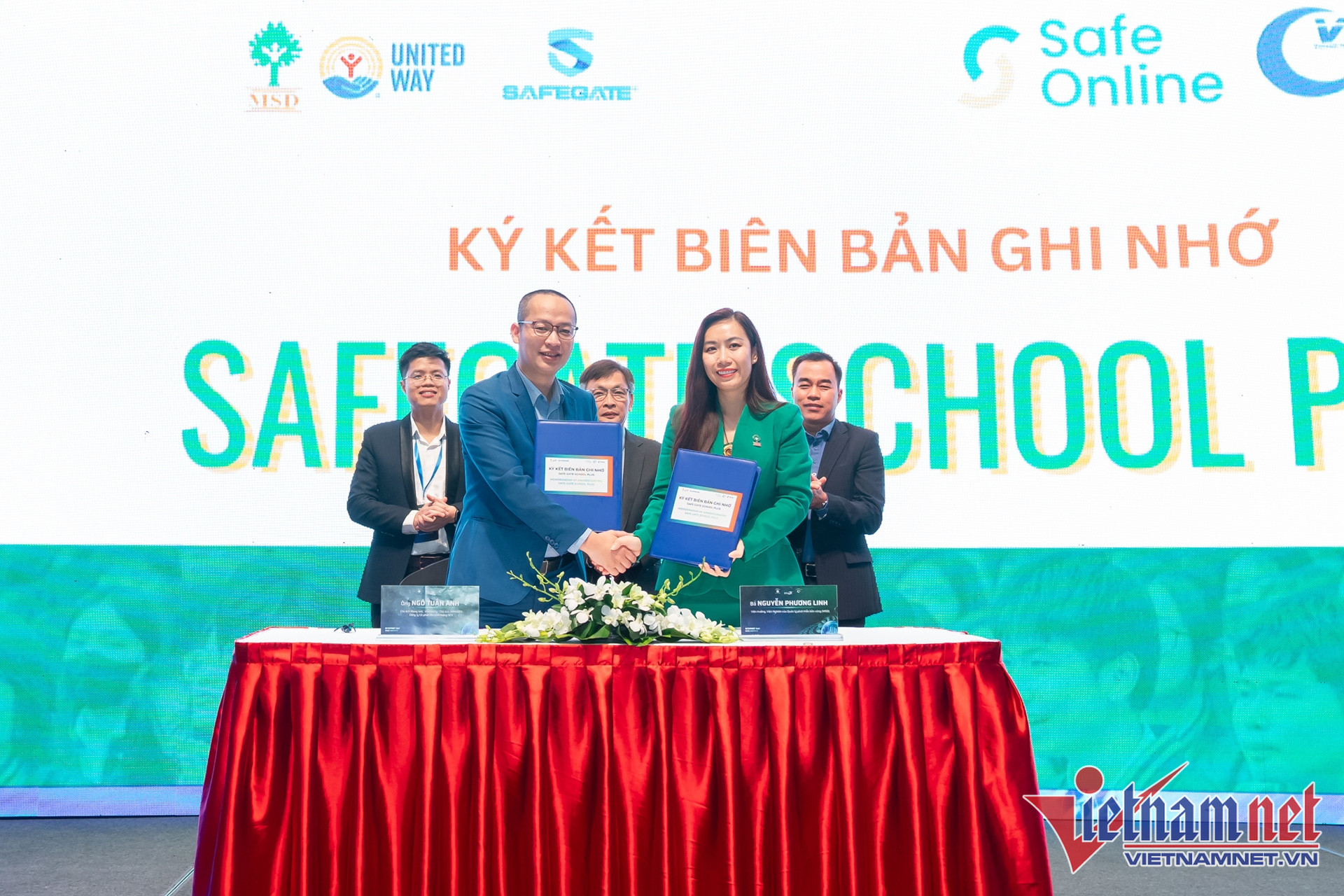 W-du an bao ve tre em tren mang 00 1.jpg