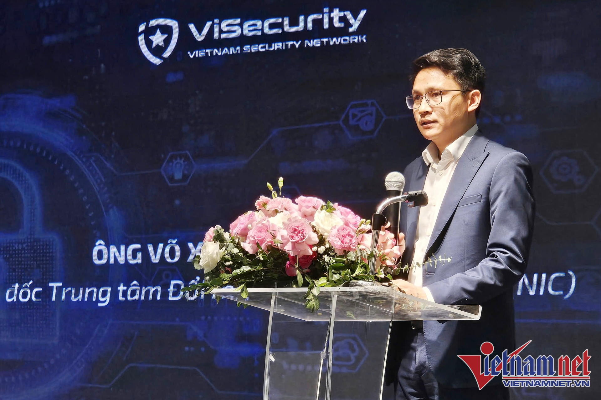 W-mang luoi chuyen gia an ninh mang 3.jpg