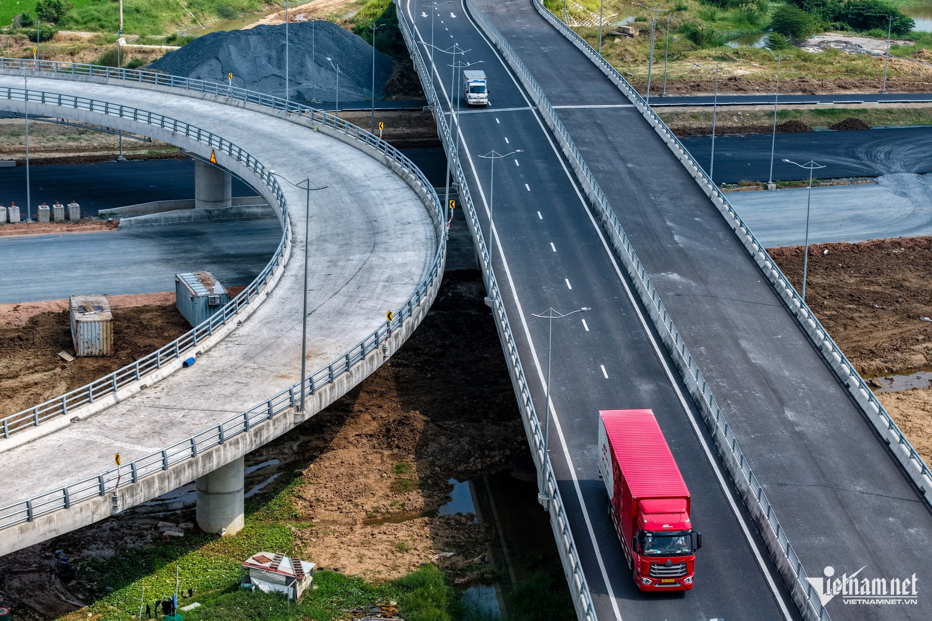 W-nút giao Mỹ Yên 8.jpg