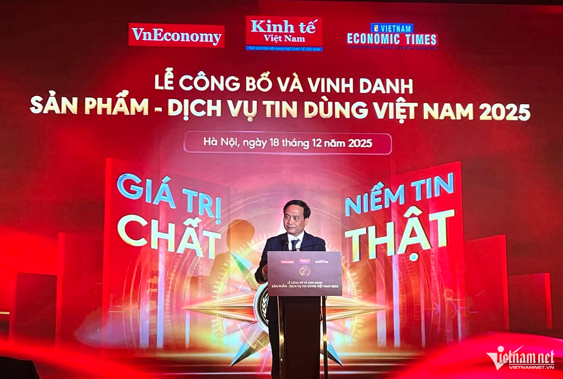 W-TS Pham Ngoc Linh.jpg