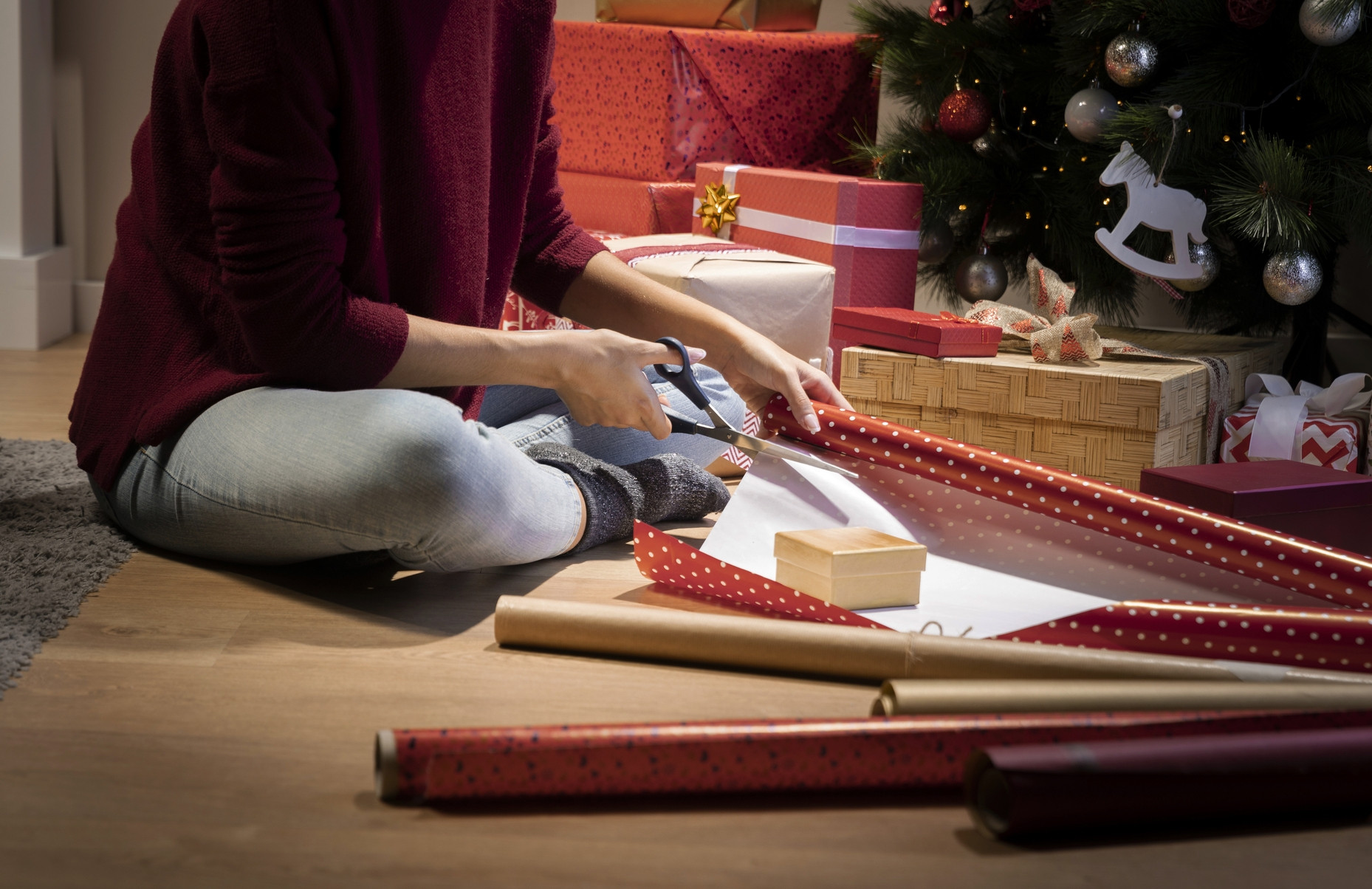 Con dâu chi vài chục triệu làm tiệc Giáng sinh, mẹ chồng nói câu 'trí mạng'