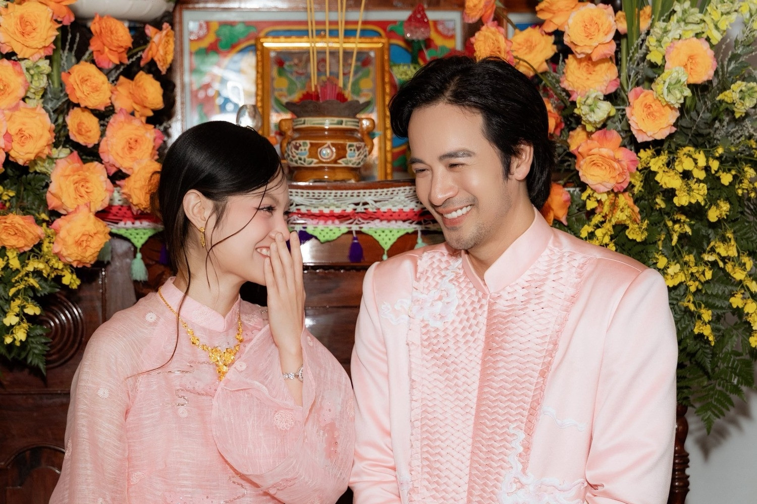 Diễn viên Đoàn Minh Tài và vợ kém 16 tuổi làm lễ Hằng thuận