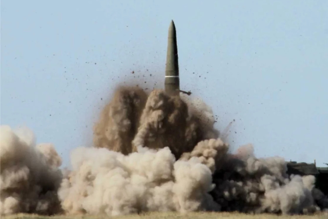 Iskander-1000 tầm bắn 1300km, tốc độ Mach 9, tên lửa hypersonic đầu tiên thực chiến không thể đánh chặn