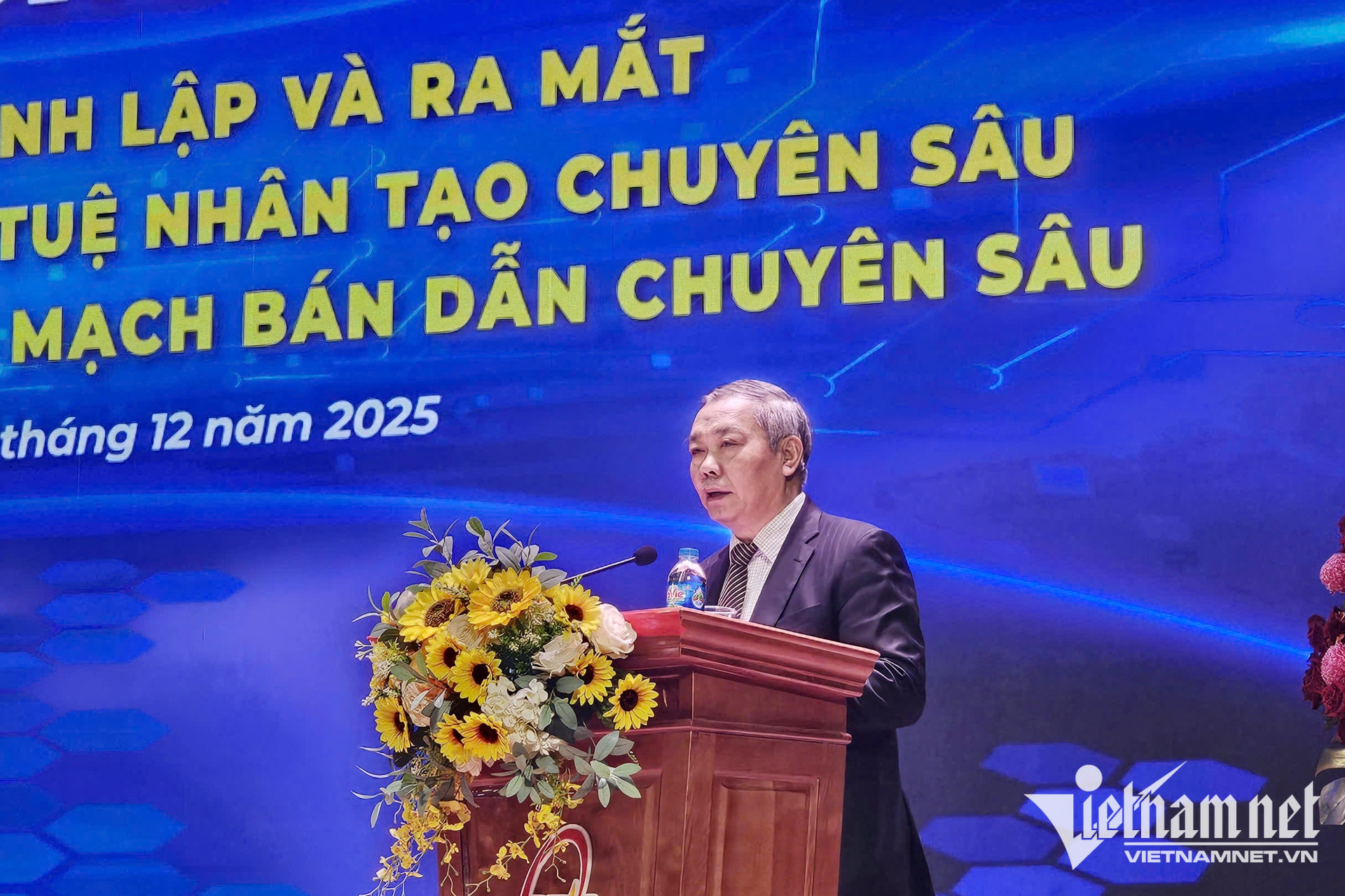 W-trung tam dao tao chuyen sau PTIT 3.jpg