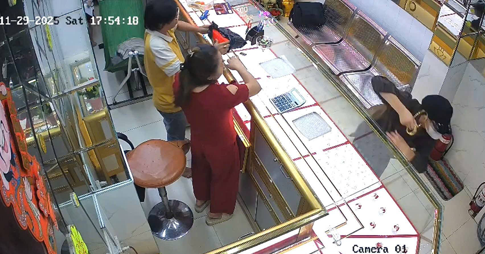 Bản tin cuối ngày 2/12: Lời khai của kẻ cướp tiệm vàng, dọa tự sát khi bị bắt