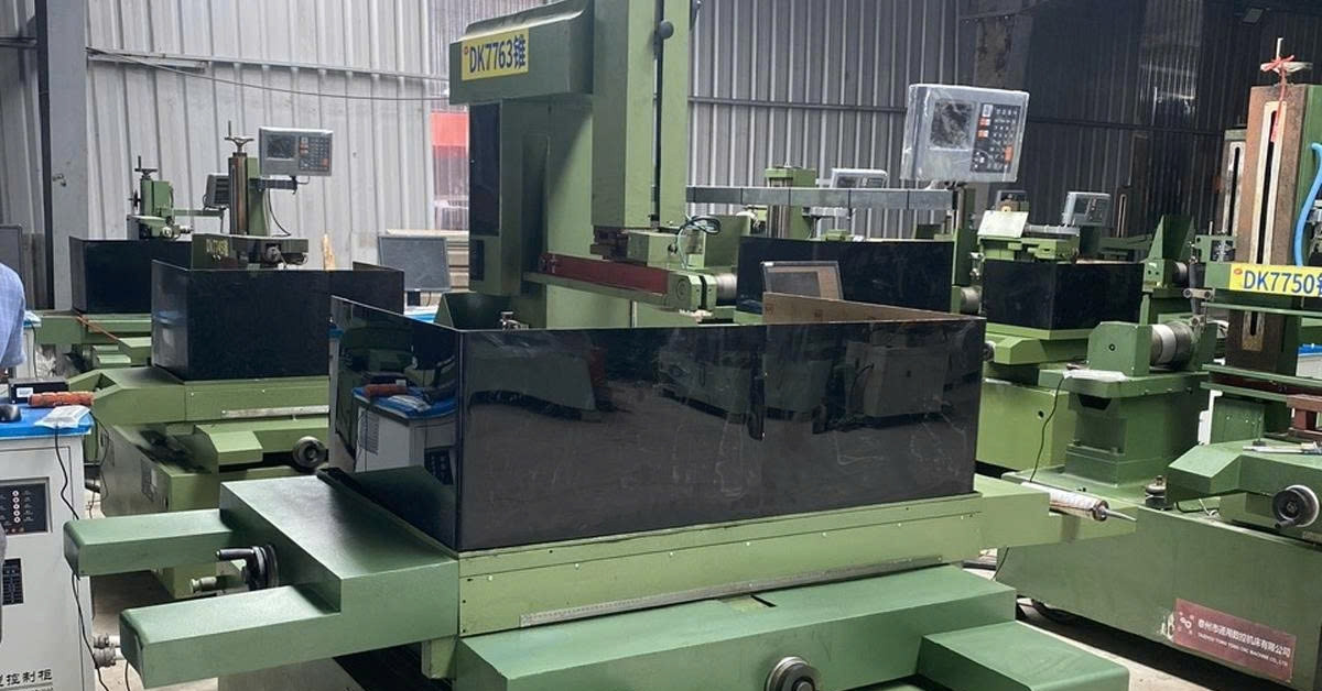 Khởi tố 2 vụ buôn lậu máy móc cũ: Hé lộ những thủ đoạn gian dối tinh vi