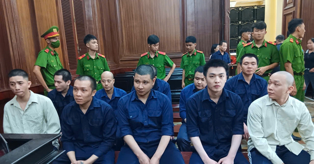 Lãi suất 540%/năm, nhóm tín dụng đen tạt sơn nhà con nợ để ép trả tiền