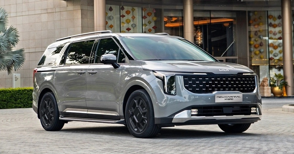 new carnival hev2.webp