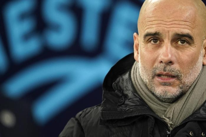 Pep Guardiola khó ở, gây ngỡ ngàng ở họp báo Man City đấu Fulham