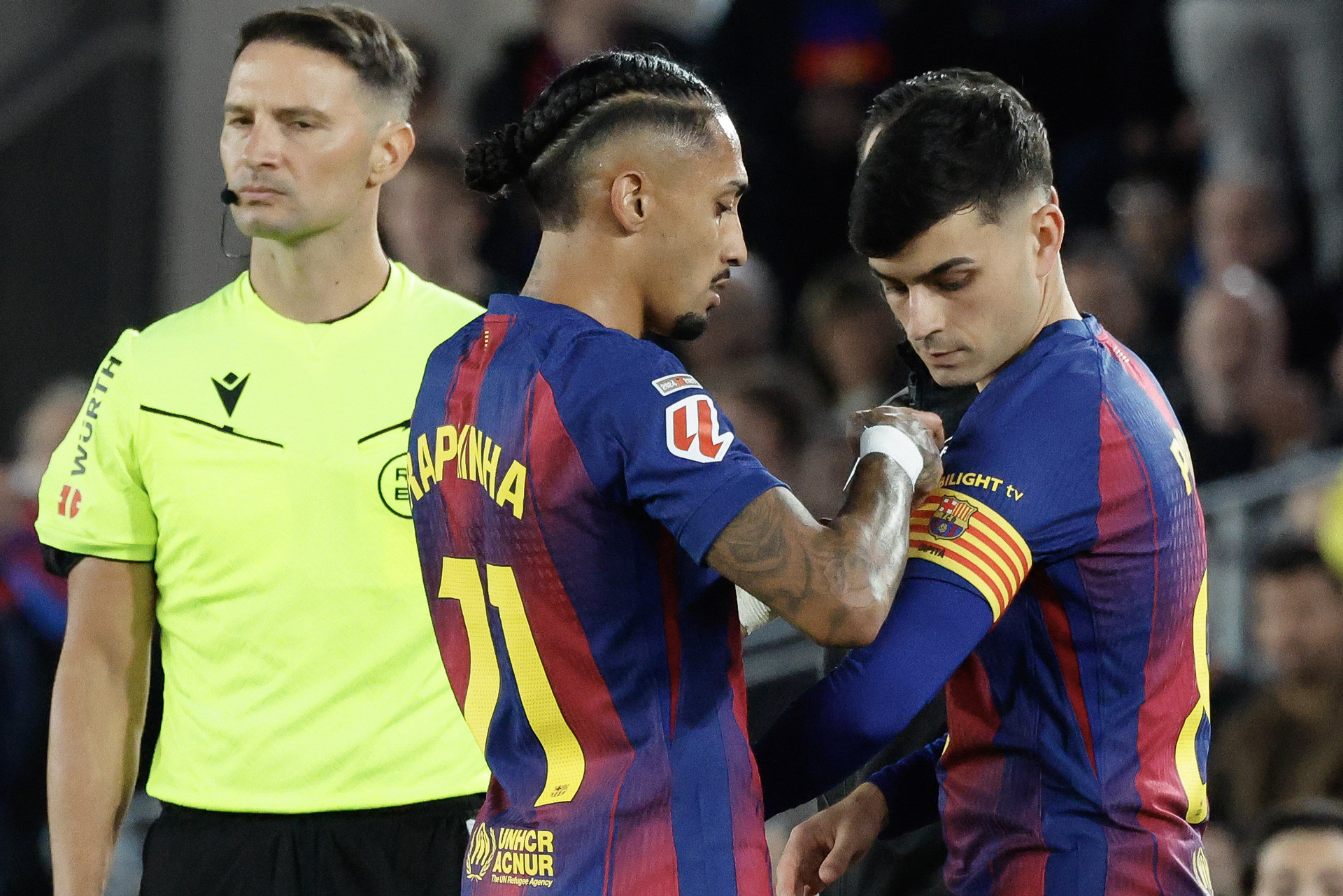 Raphinha Pedri Barca Alaves.jpg