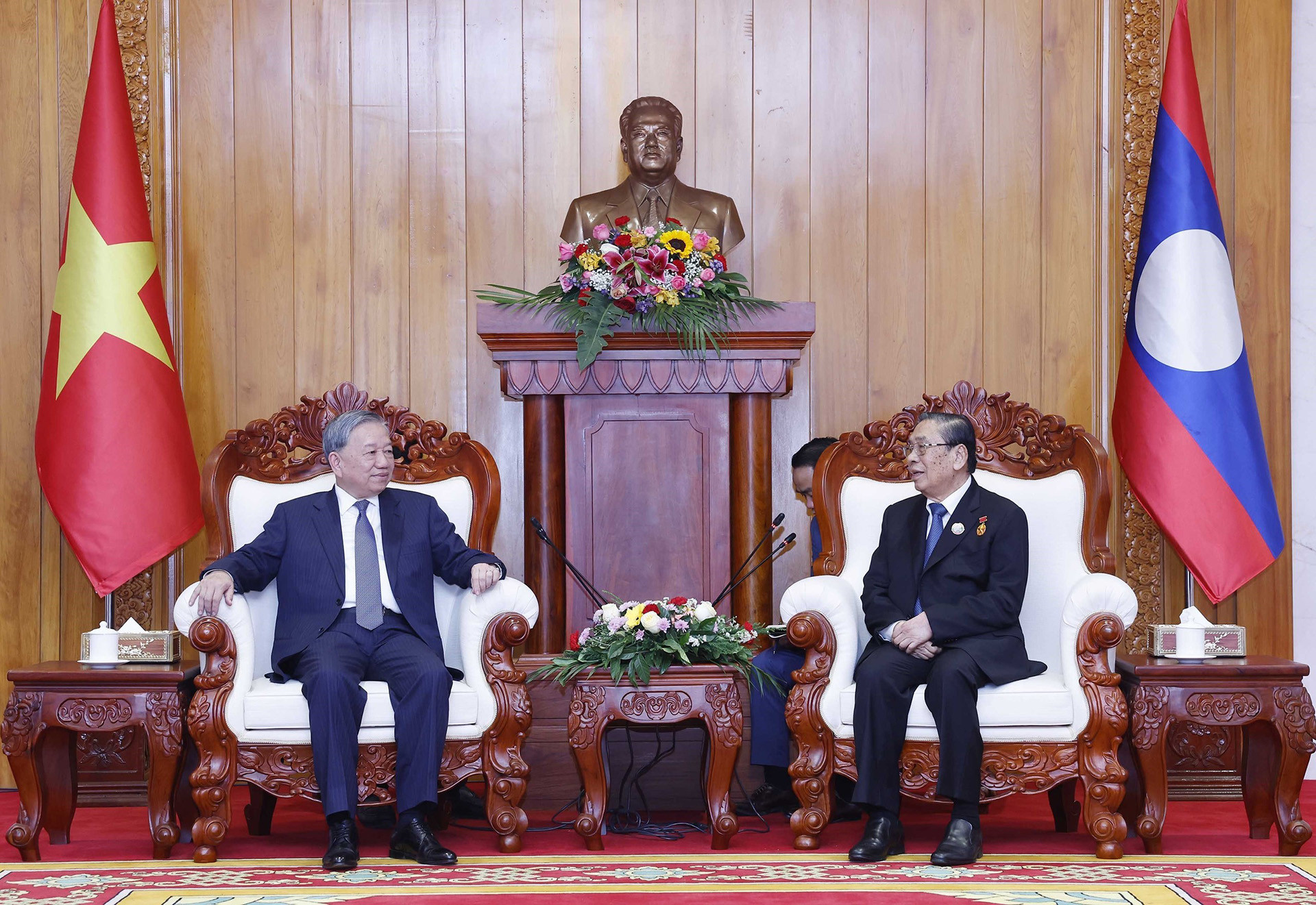 vnapotaltongbithutolamgapnguyentongbithuchutichnuoclaobounnhangvorachit8445701 1764660273968242352695.jpg