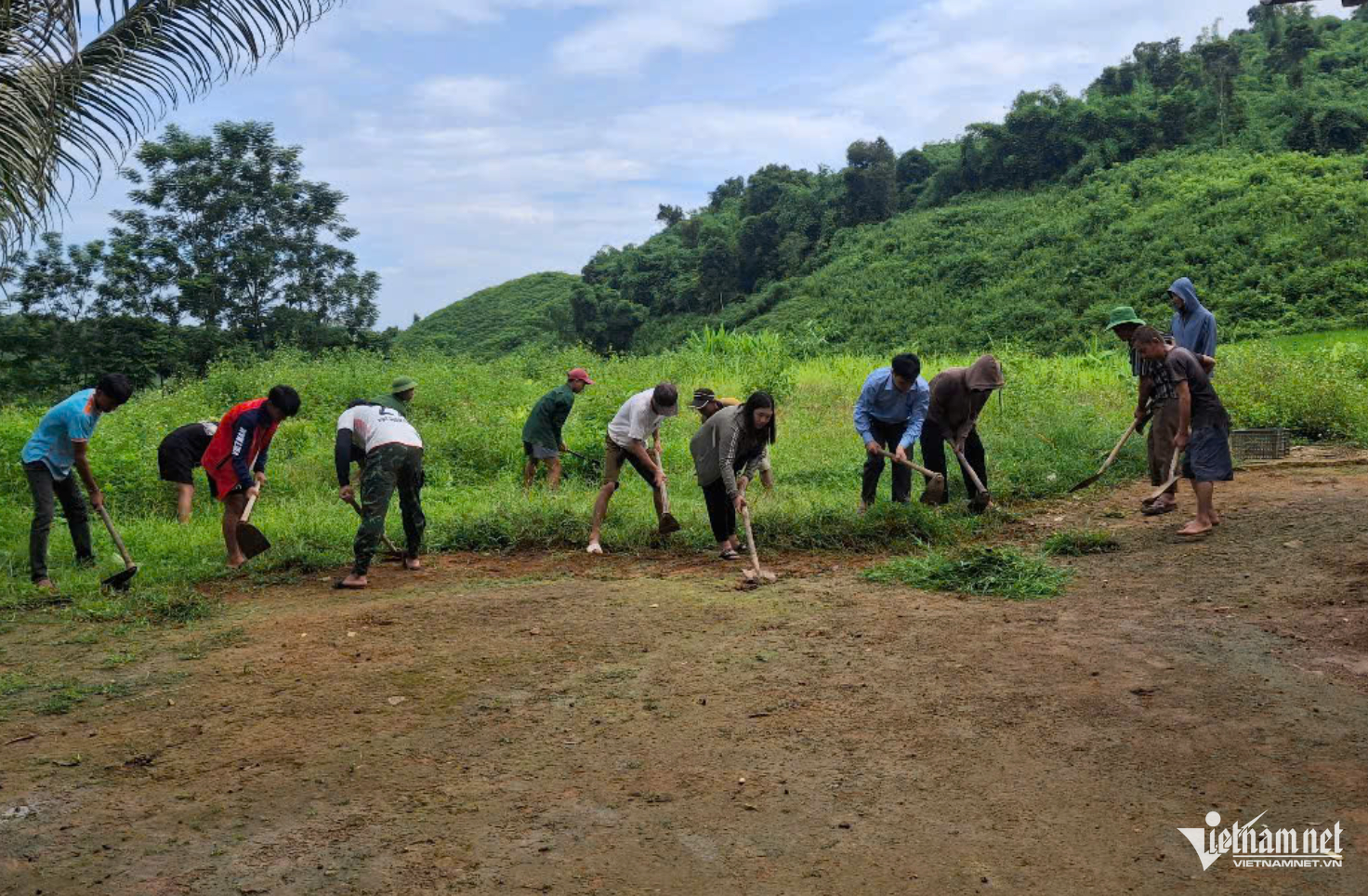 W-Nông thôn moi muong nhe.png