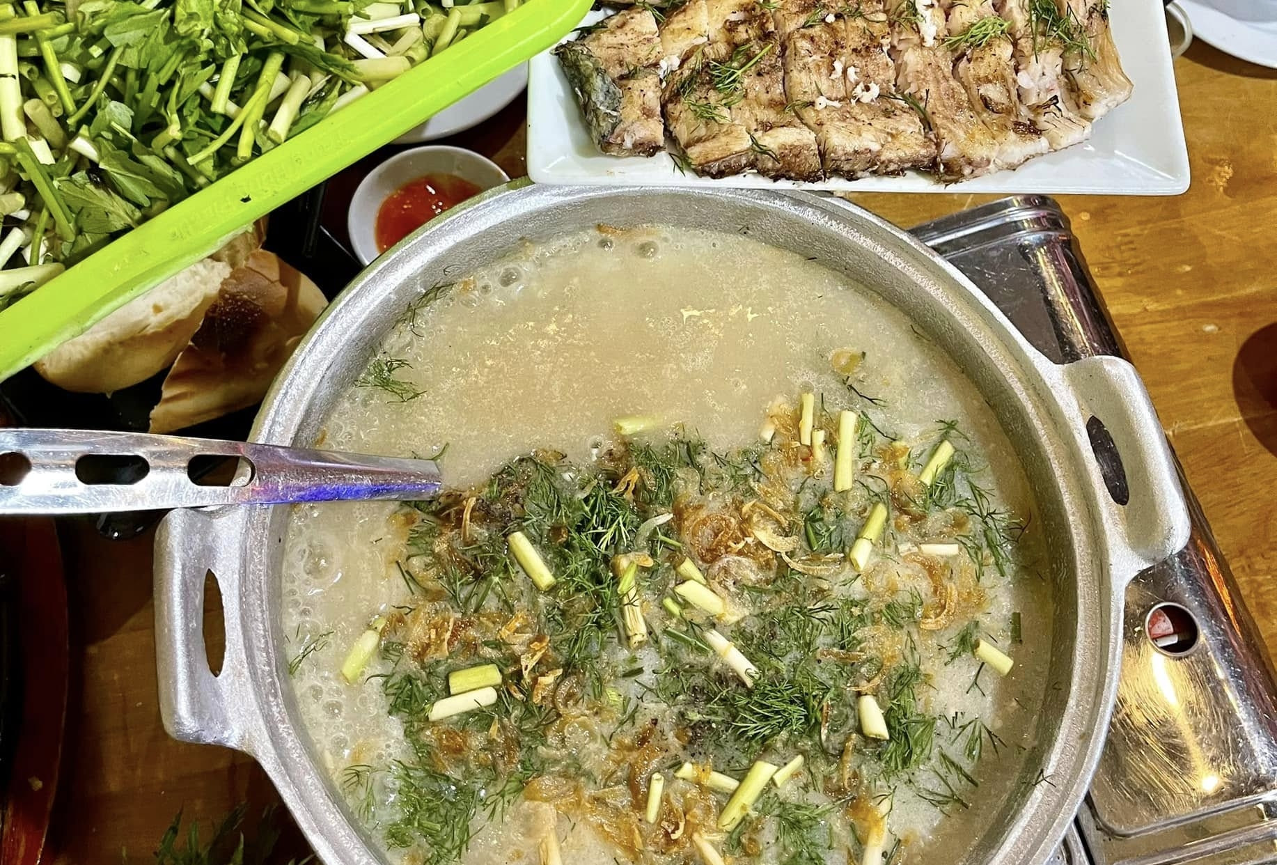  Đặc sản Hải Phòng có món không phải ai cũng biết, có món được 'ship' khắp nơi 