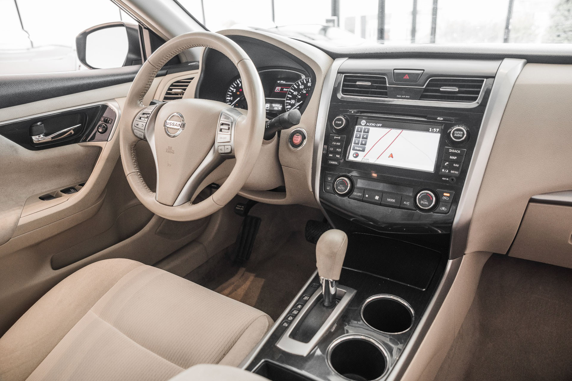 Nissan Teana 2015 (5).jpg