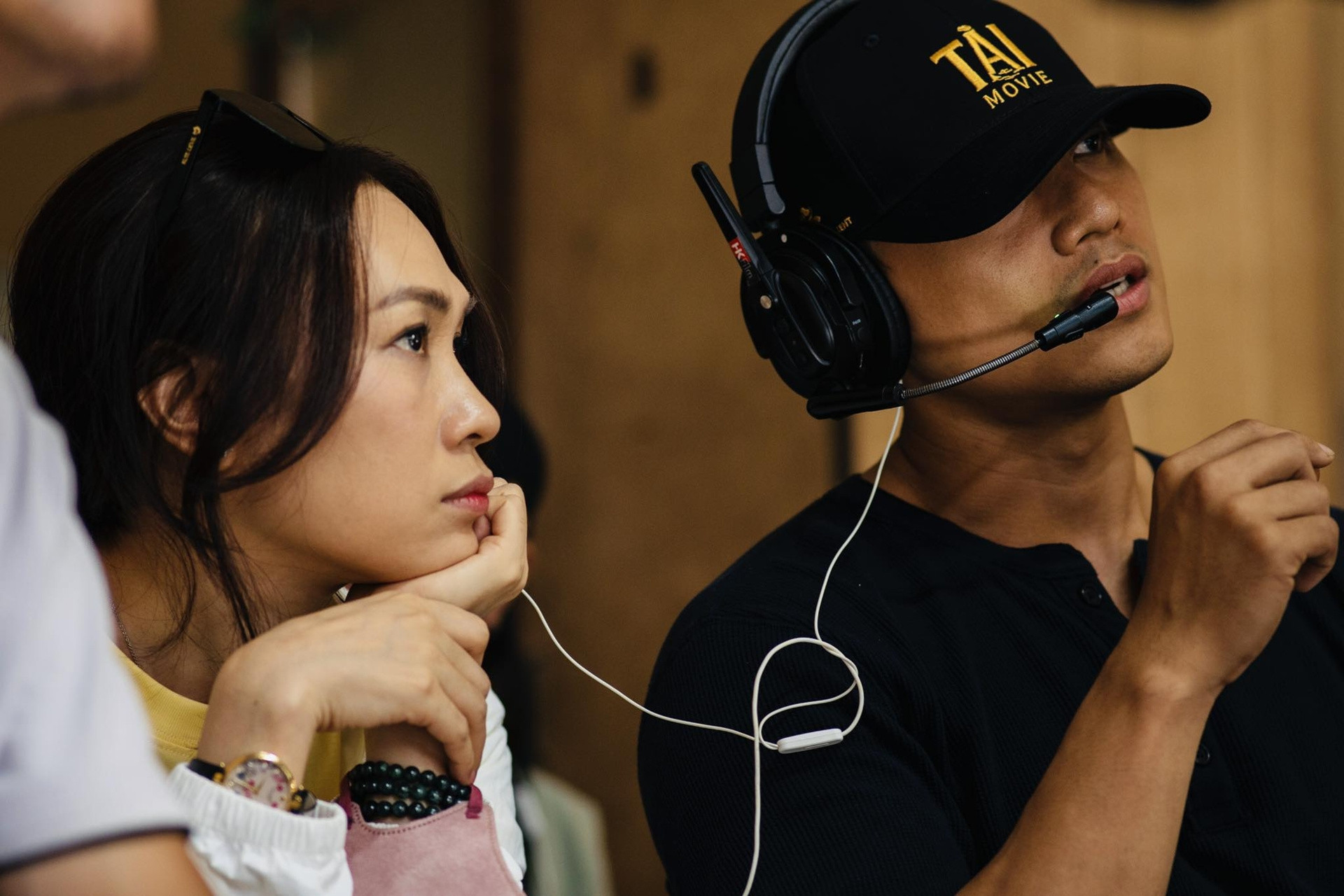  Thanh Lam ôm chồng bác sĩ, Mai Tài Phến công khai tình cảm với Mỹ Tâm 