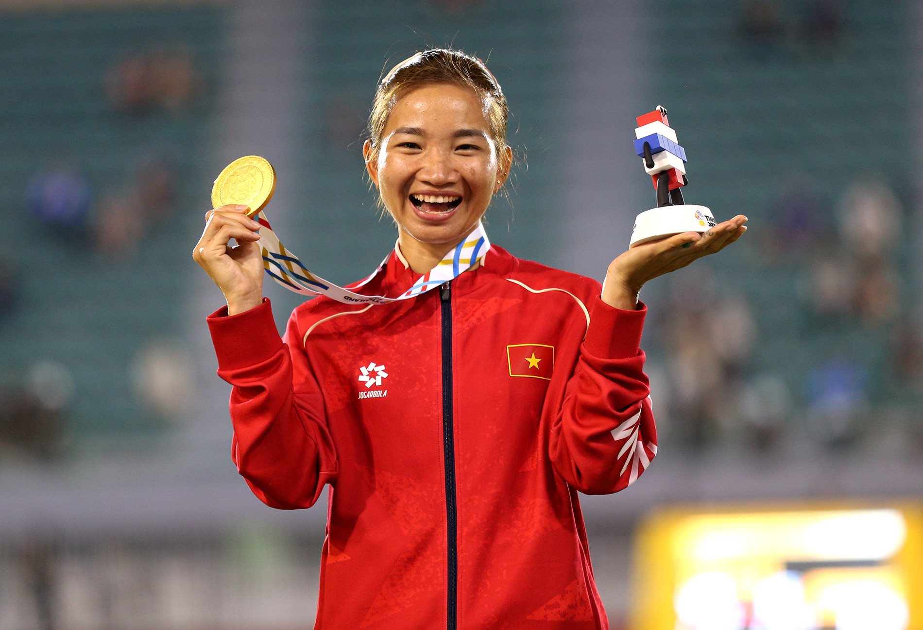 nguyen thi oanh 2.JPG