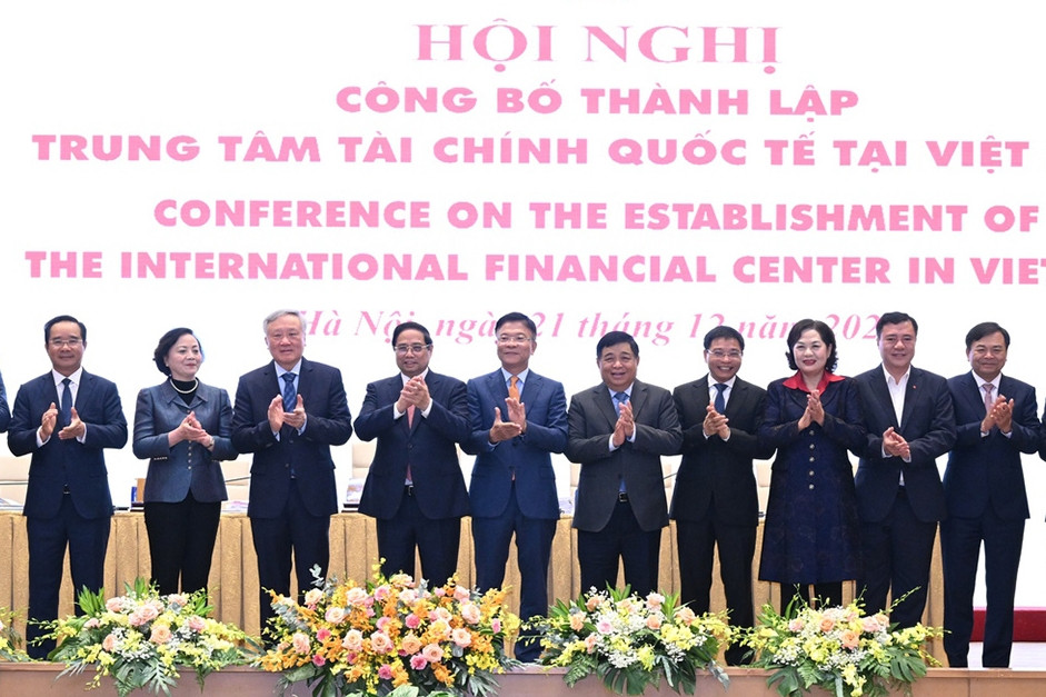 Thủ tướng: Trung tâm tài chính là 'bệ phóng' để vươn tầm khu vực và thế giới